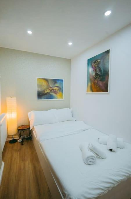 Appartamento House Of Art Bucarest Esterno foto
